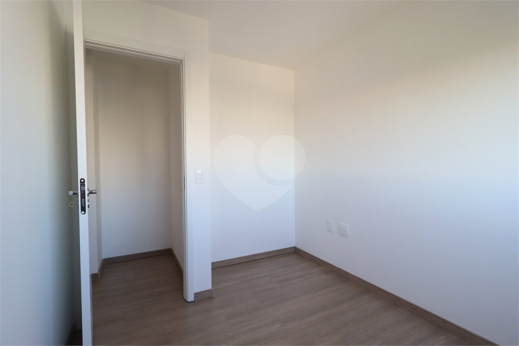 Apartamento à venda com 3 quartos, sendo 1 suíte, em Vila Anastácio, São Paulo, SP