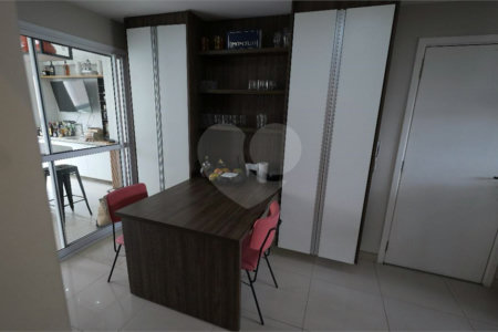 Apartamento á venda - Vila Olímpia