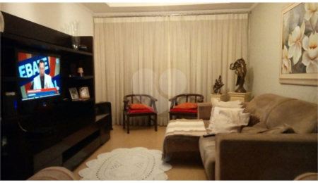 Casa à venda com 3 quartos, sendo 1 suíte,  em Vila Suzana, São Paulo, SP