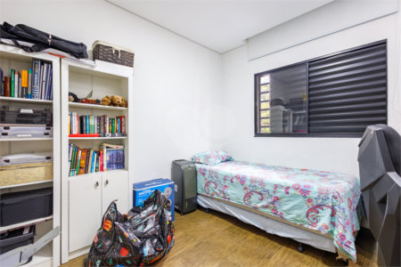 Sobrado à venda com 4 quartos, sendo 2 suítes, em Ipiranga, São Paulo, SP