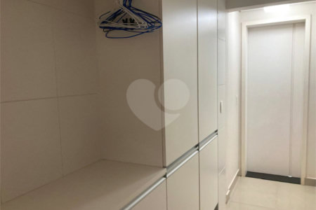 Apartamento para alugar com 3 suítes em Granja Julieta, São Paulo, SP