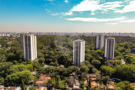 Apartamento à venda ou para alugar com 4 suítes em Alto da Boa Vista, São Paulo, SP