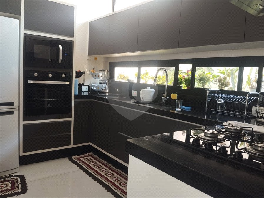 Casa à venda com 3 suítes em Jardim Salto Grande, Araraquara, SP