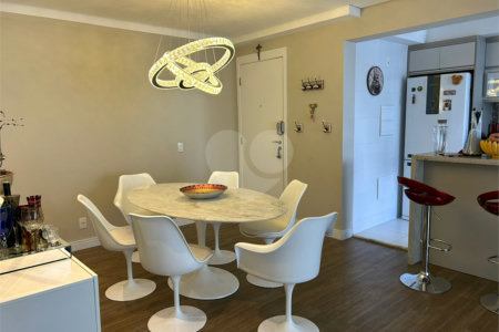 Apartamento à venda com 3 quartos, sendo 1 suíte,  em Jardim Caboré, São Paulo, SP
