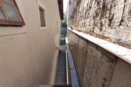 Sobrado à venda com 3 quartos, sendo 1 suíte, em Vila Nivi, São Paulo, SP