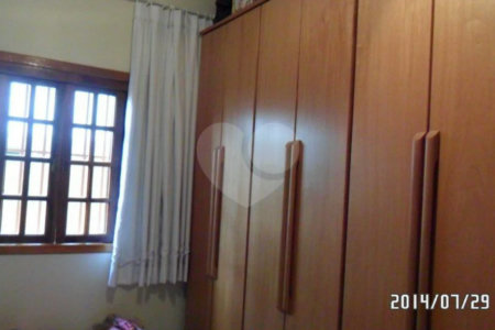 Casa Térrea à venda com 3 quartos, sendo 1 suíte,  em Jardim Franca, São Paulo, SP