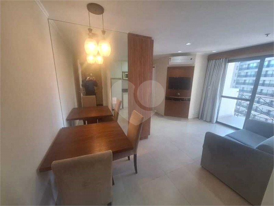 Apartamento à venda ou para alugar com 2 quartos em Vila Olímpia, São Paulo, SP