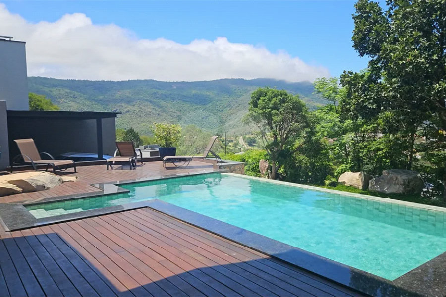 Casa de Alto Padrão com Vista Privilegiada para a Pedra Grande — Atibaia