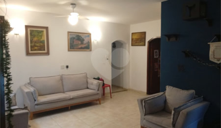 Casa à venda com 3 quartos, sendo 1 suíte,  em Parque Vitória, São Paulo, SP