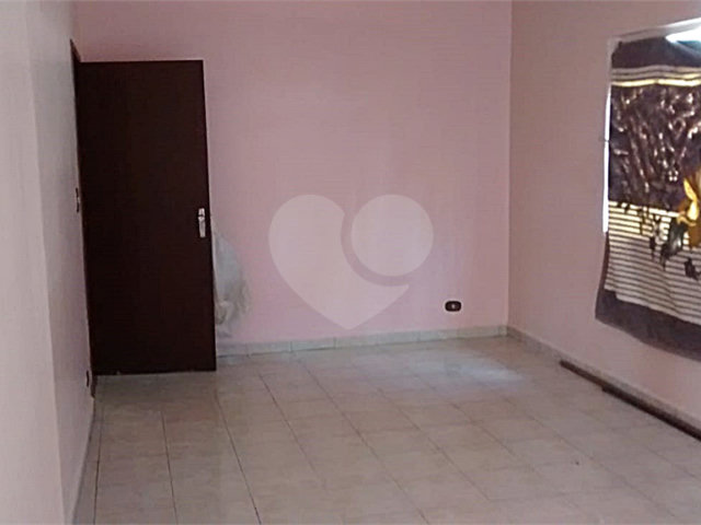 Sobrado à venda com 3 quartos, sendo 1 suíte,  em Tucuruvi, São Paulo, SP