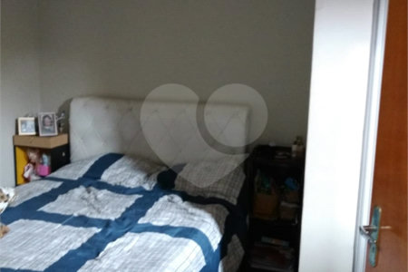Casa à venda com 3 quartos, sendo 1 suíte, em Jardim Cris, São Paulo, SP
