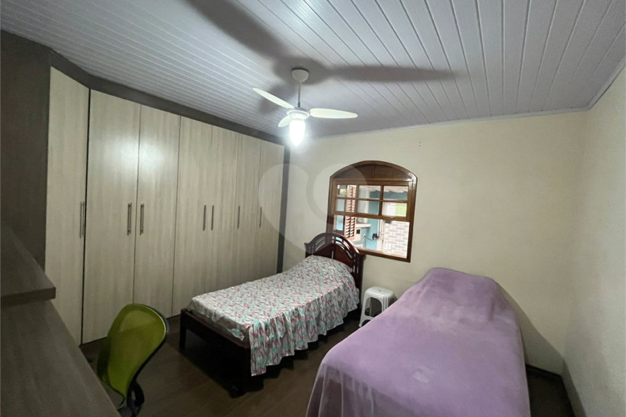 Casa à venda com 4 quartos em Santana, São Paulo, SP
