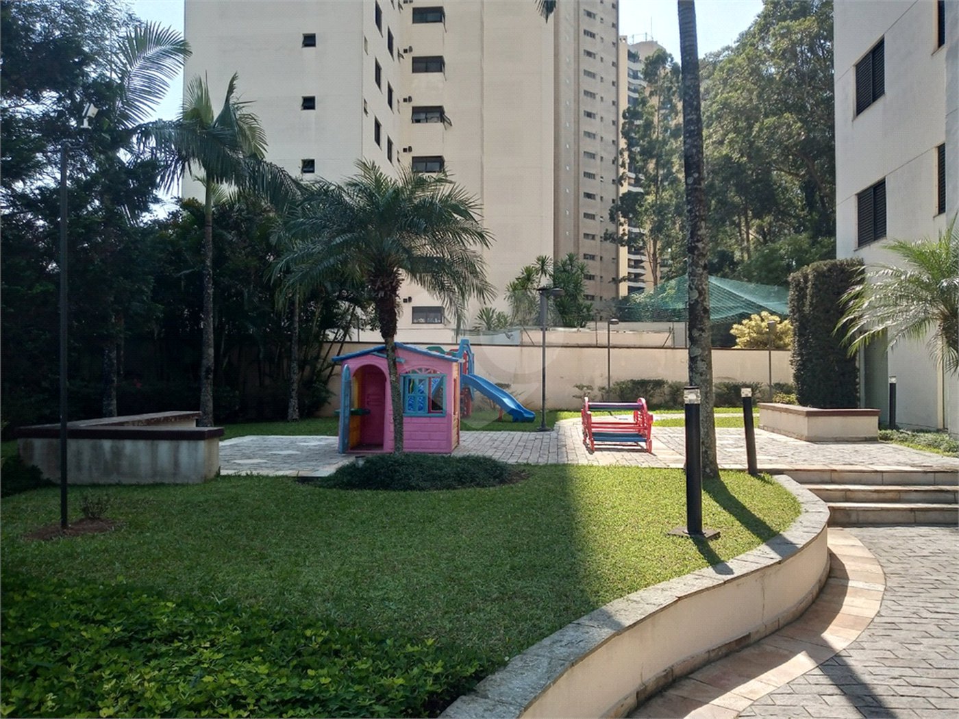 Apartamento à venda com 3 suítes em Vila Suzana, São Paulo, SP