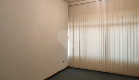 Sobrado à venda com 3 quartos em Brooklin, São Paulo, SP