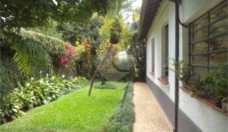 Casa à venda com 3 quartos em Campo Belo, São Paulo, SP