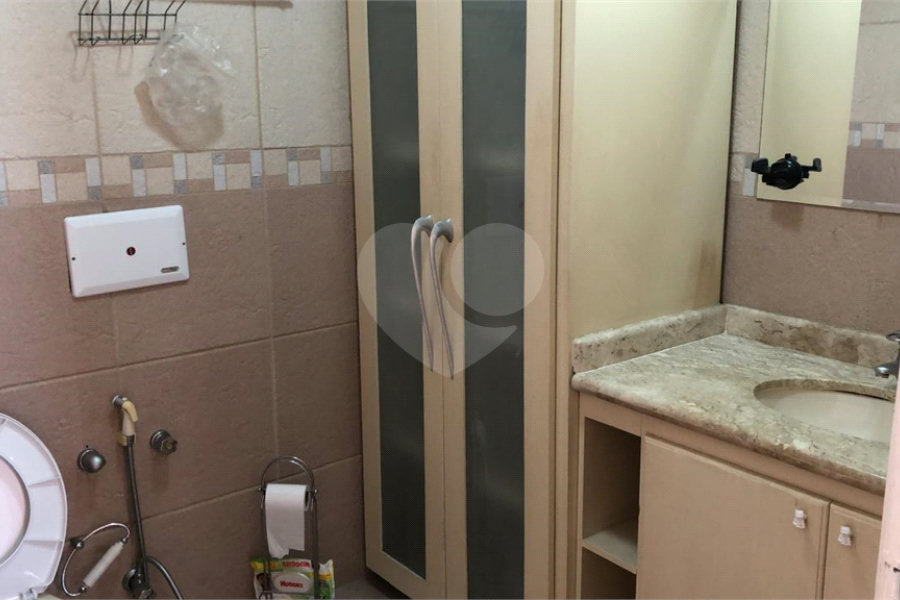 Apartamento à venda com 3 quartos, sendo 1 suíte, em Vila Olímpia, São Paulo, SP
