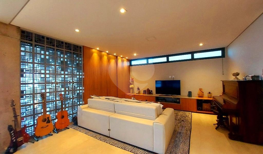 Casa à venda com 3 suítes no condomínio Alphaville Nova Esplanada 1, Votorantim - SP