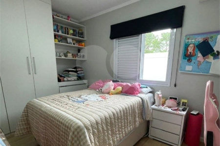 Sobrado à venda com 3 quartos, sendo 1 suíte, em Jardim Umuarama, São Paulo, SP