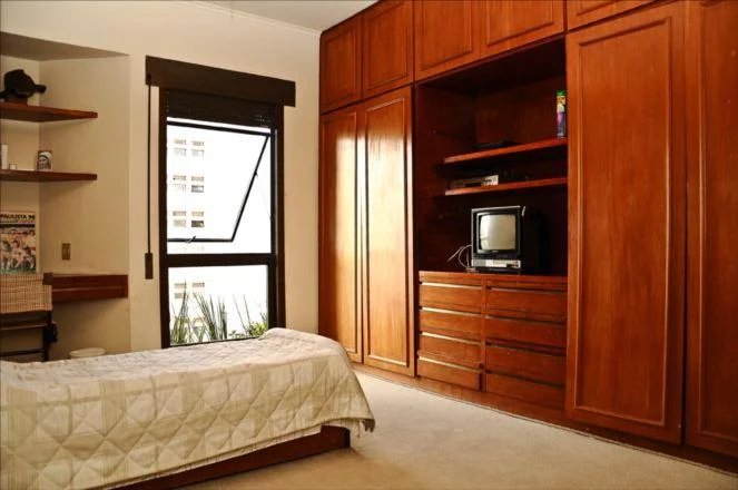 Apartamento à venda com 3 suítes em Real Parque, São Paulo, SP