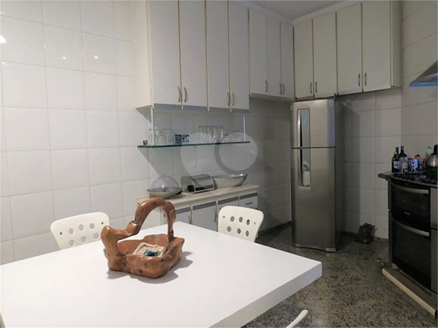 Casa em condomínio à venda com 4 quartos, sendo 3 suítes, em Jardim Vitória Régia, São Paulo, SP
