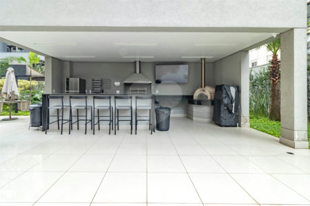 Apartamento à venda com 3 quartos, sendo 1 suíte,  em Perdizes, São Paulo, SP