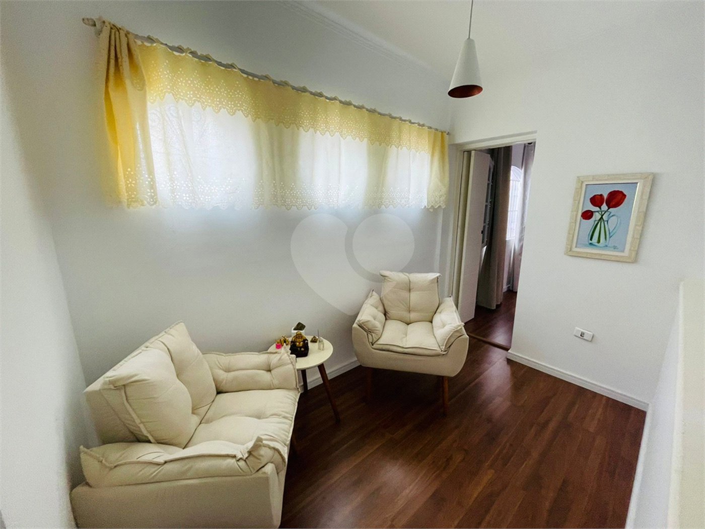 Casa à venda com 4 quartos, sendo 1 suíte,  em Jardim Stella, Santo André, SP