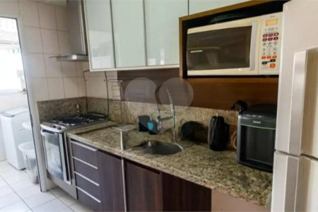 Apartamento à venda com 3 quartos, sendo 1 suíte, em Vila Andrade, São Paulo, SP