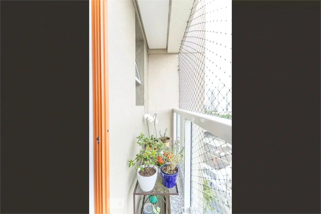 Apartamento à venda com 3 quartos, sendo 1 suíte, em Vila Anastácio, São Paulo, SP