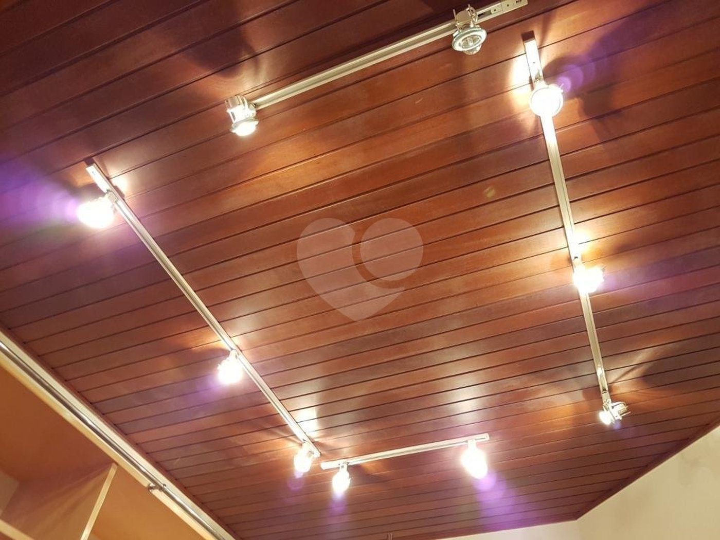 Casa à venda com 4 suítes no condomínio Jardim das Azaléias, São Paulo - SP