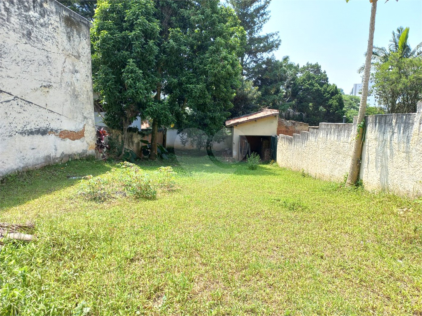 Terreno à venda com 2 quartos, sendo 1 suíte, em Jardim Floresta, São Paulo, SP