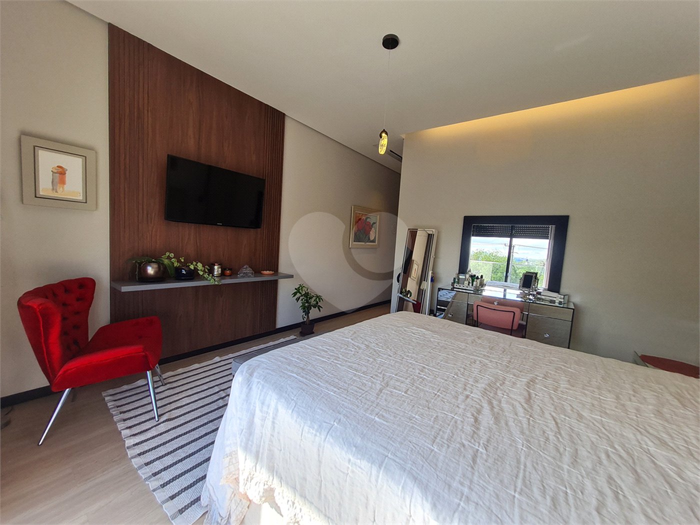 Casa à venda com 3 quartos, sendo 2 suítes, no condomínio Horizontes de Sorocaba, Sorocaba - SP