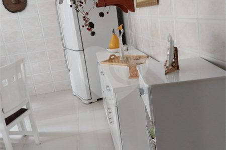 Casa à venda com 3 quartos, sendo 2 suítes, em Siciliano, São Paulo, SP