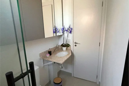 Apartamento à venda com 3 quartos, sendo 1 suíte,  em Vila Andrade, São Paulo, SP