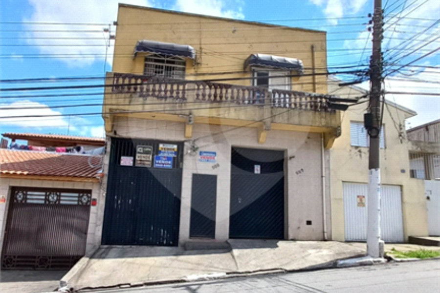 Sobrado à venda com 6 quartos, sendo 1 suíte,  em Vila Medeiros, São Paulo, SP
