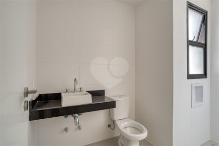 Casa à venda com 4 quartos, sendo 1 suíte, no condomínio Cube Campo Belo, São Paulo - SP