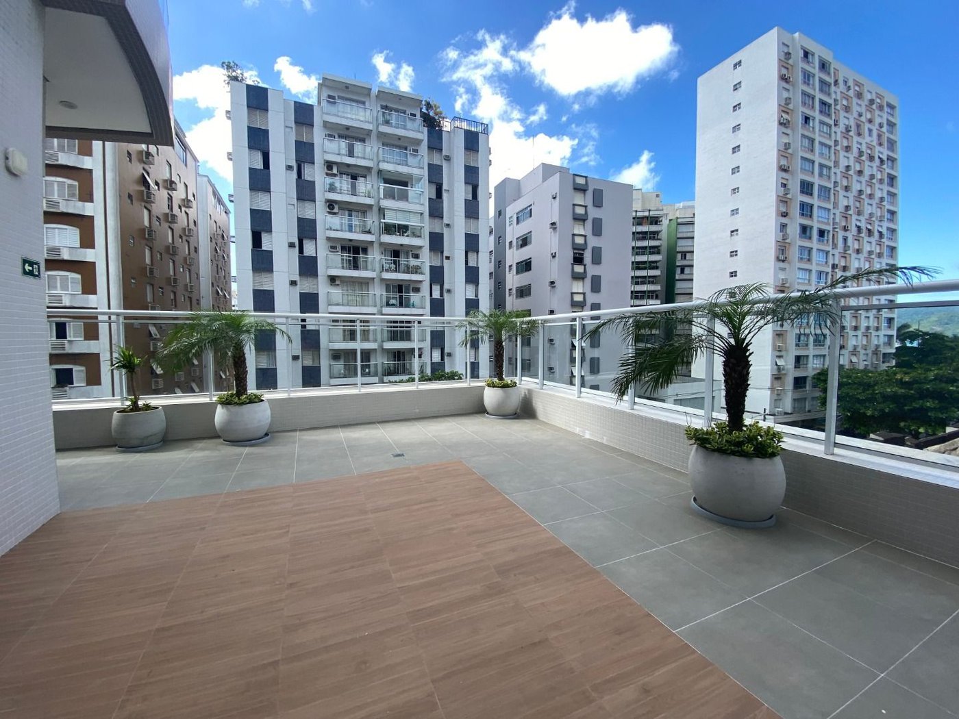 Apartamento com 3 dormitórios à venda, 134 m² por R$ 2.770.000,00 - Boqueirão - Santos/SP