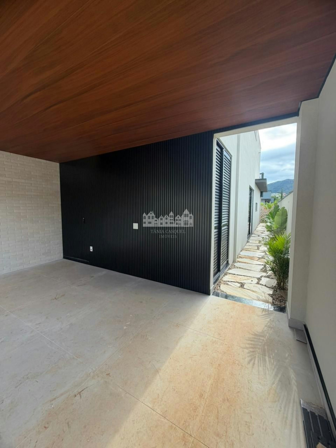 Casa à venda com 3 suítes no condomínio Ecoville 1, Atibaia - SP