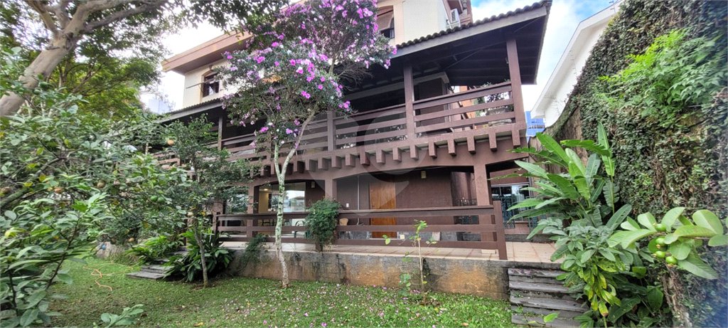 Sobrado à venda com 5 quartos, sendo 4 suítes,  em Tucuruvi, São Paulo, SP