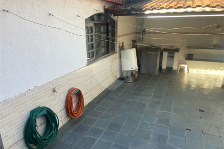 Casa Térrea à venda com 2 quartos, sendo 1 suíte, em Jardim Fonte Áurea, Poá, SP