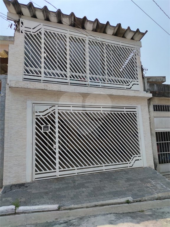 Sobrado à venda com 2 quartos no Brasilândia, São Paulo, SP
