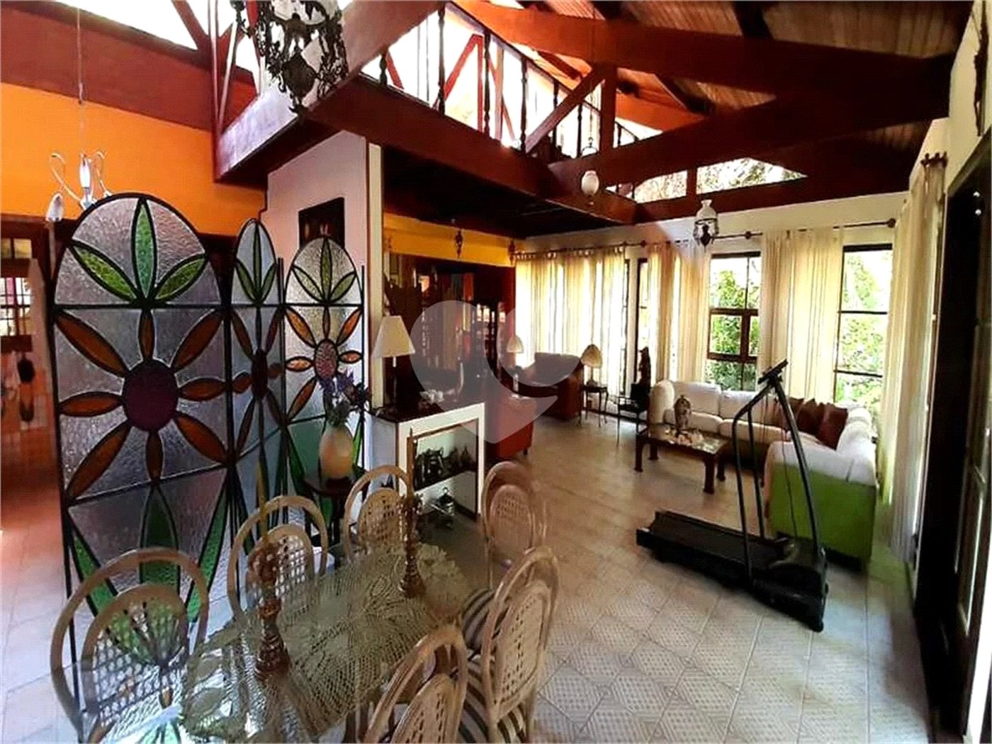 Casa Térrea à venda com 5 quartos, sendo 4 suítes, em Serra da Cantareira, Mairiporã, SP