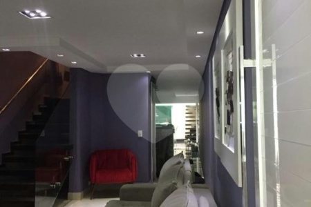 Casa à venda com 2 suítes em Vila Maria Alta, São Paulo, SP