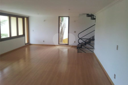 Casa à venda com 3 quartos, sendo 1 suíte, no condomínio Vinhas da Vista Alegre - Lado Café, Vinhedo - SP