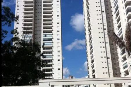 Apartamento à venda ou para alugar com 3 quartos, sendo 1 suíte, em Parque Reboucas, São Paulo, SP