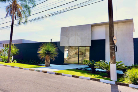 Casa à venda com 4 suítes no condomínio Fazenda Imperial, Sorocaba - SP