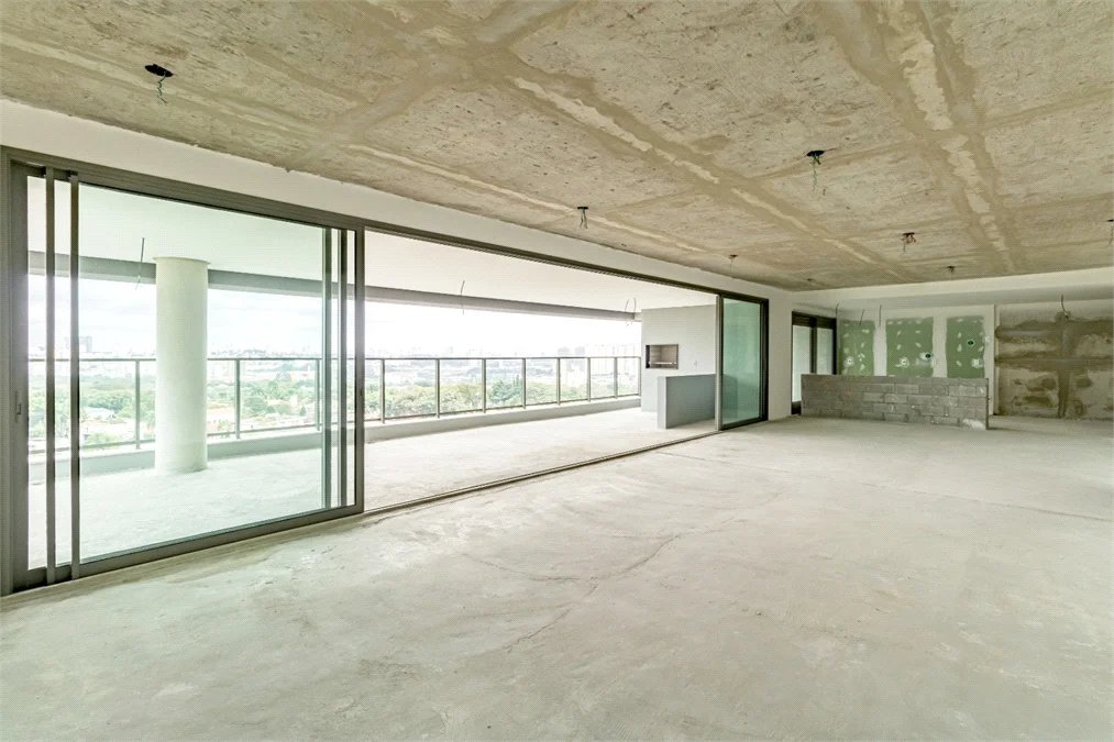 Apartamento à venda com 4 suítes em Alto de Pinheiros, São Paulo, SP