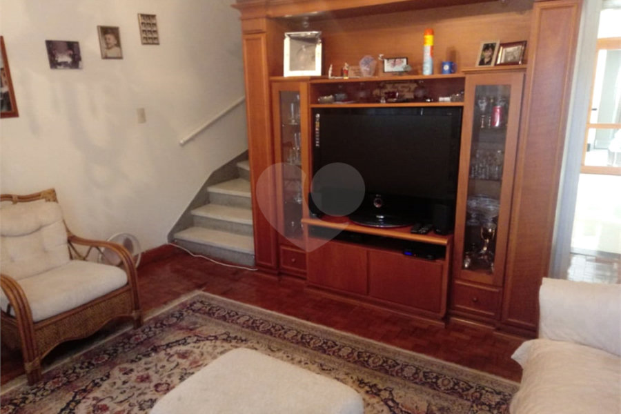 Sobrado à venda com 2 quartos em Vila Guilherme, São Paulo, SP