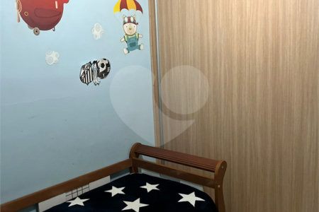 Apartamento à venda com 3 quartos, sendo 1 suíte, em Jardim São Luís, São Paulo, SP