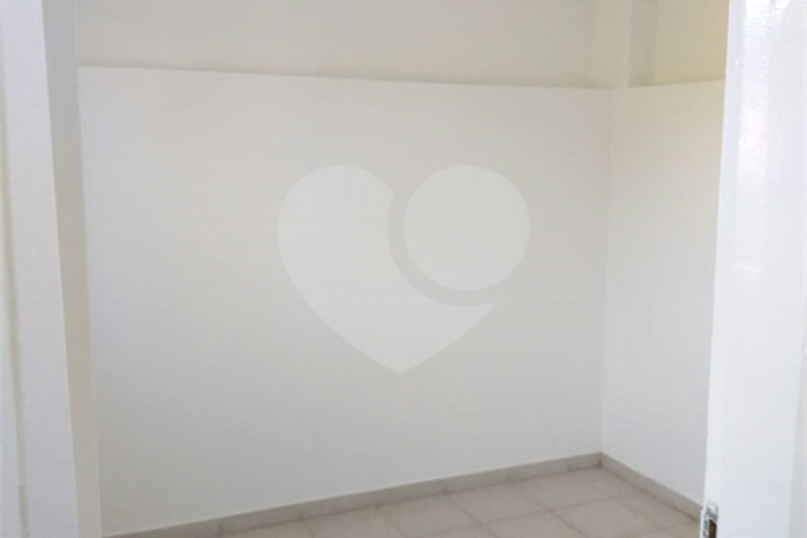 Sobrado à venda com 3 quartos, sendo 1 suíte, em Vila Mazzei, São Paulo, SP