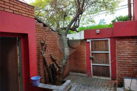 Sobrado à venda com 5 quartos, sendo 3 suítes, em Jardim Franca, São Paulo, SP